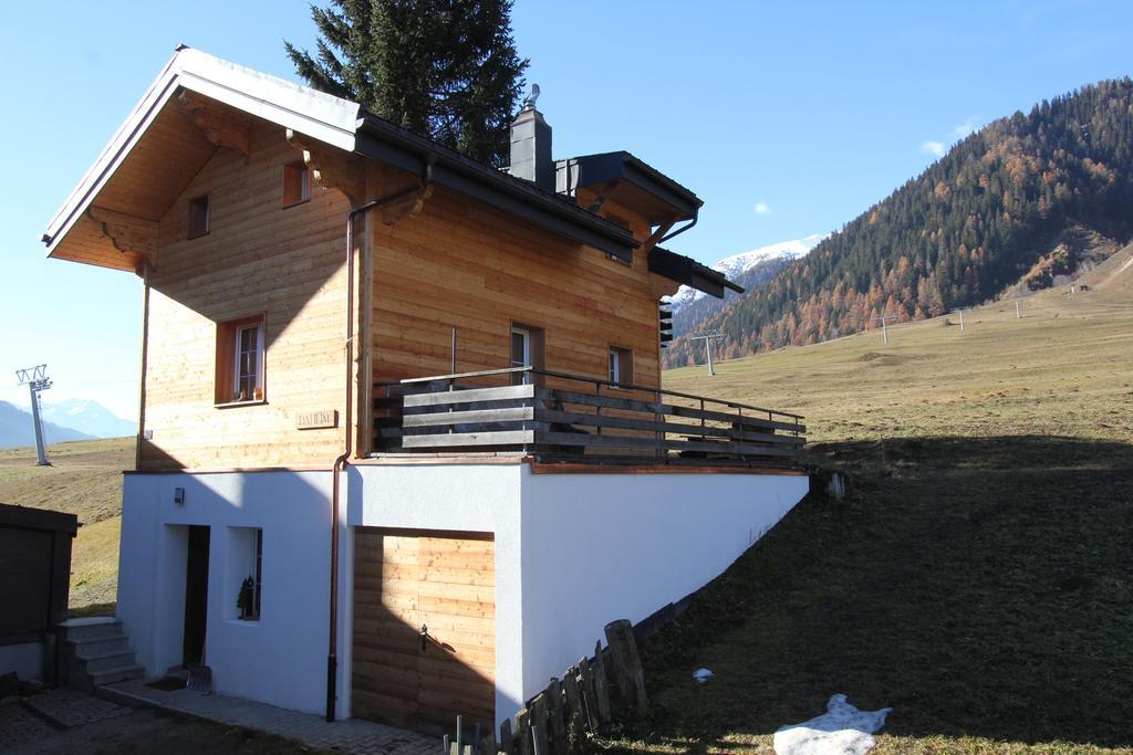Chalet Daheim Reckingen Exteriör bild