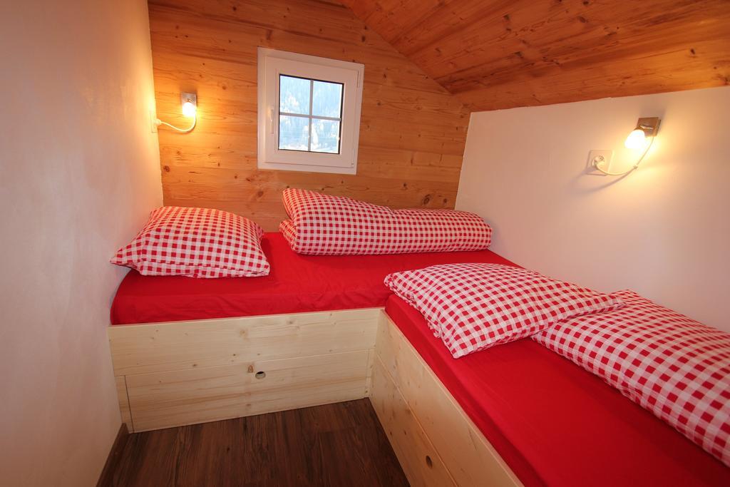 Chalet Daheim Reckingen Exteriör bild